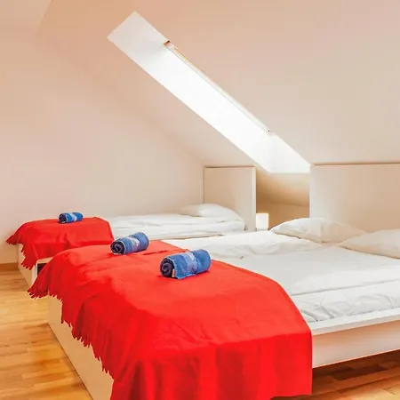 Stunning In With Wifi